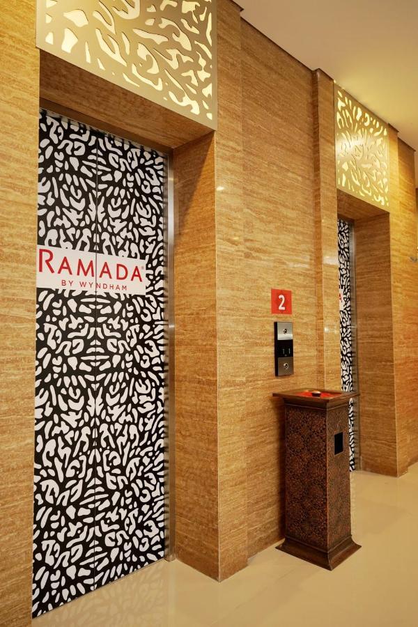 斯勒曼 Ramada By Wyndham Yogyakarta酒店 外观 照片
