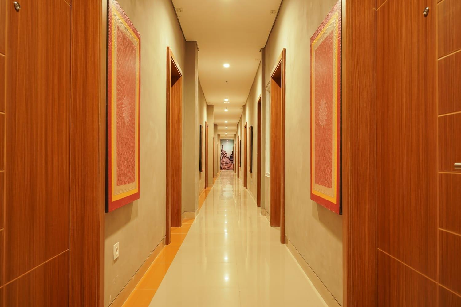 斯勒曼 Ramada By Wyndham Yogyakarta酒店 外观 照片